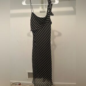 Laundry By Shelli Segal Black and White Sheath Dress One Shoulder